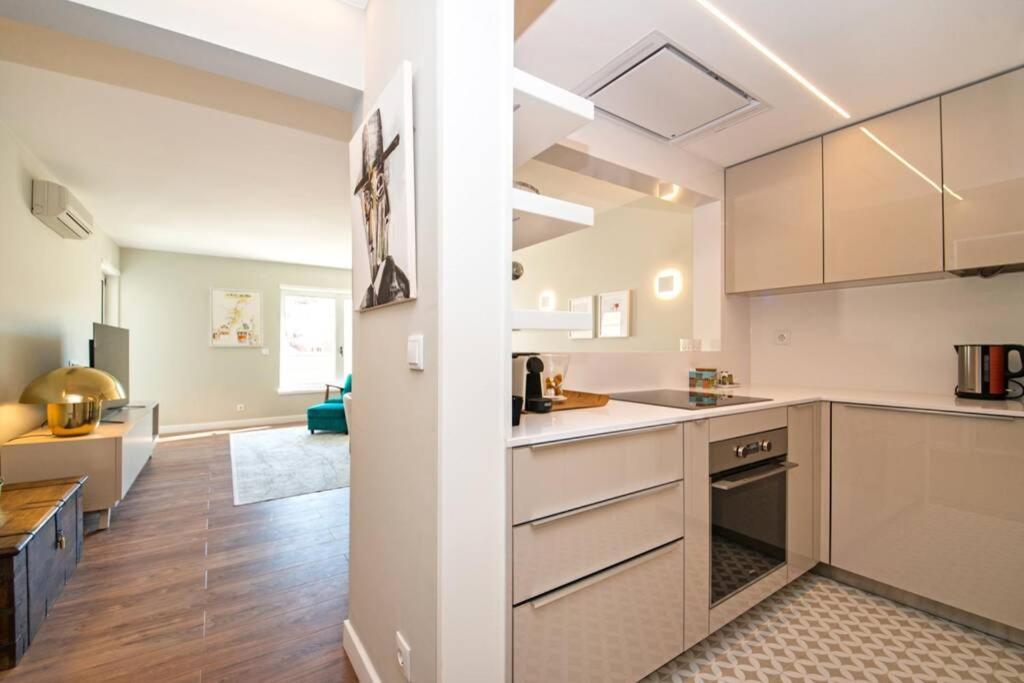 Av. Da Liberdade Comfortable Apt With Balcony Lisboa Extérieur photo