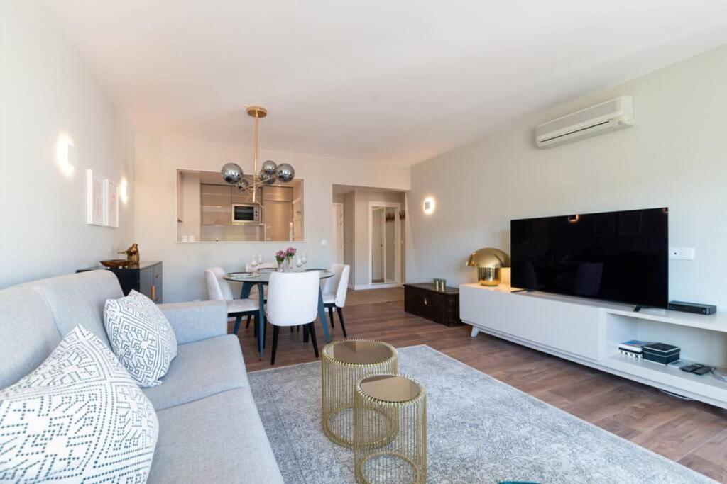 Av. Da Liberdade Comfortable Apt With Balcony Lisboa Extérieur photo