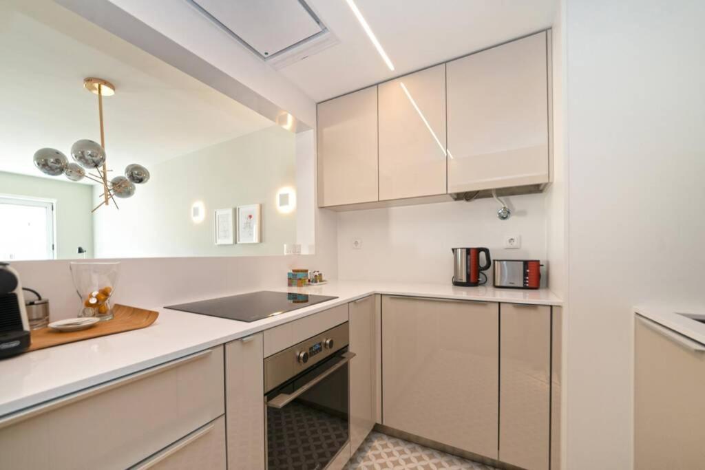 Av. Da Liberdade Comfortable Apt With Balcony Lisboa Extérieur photo