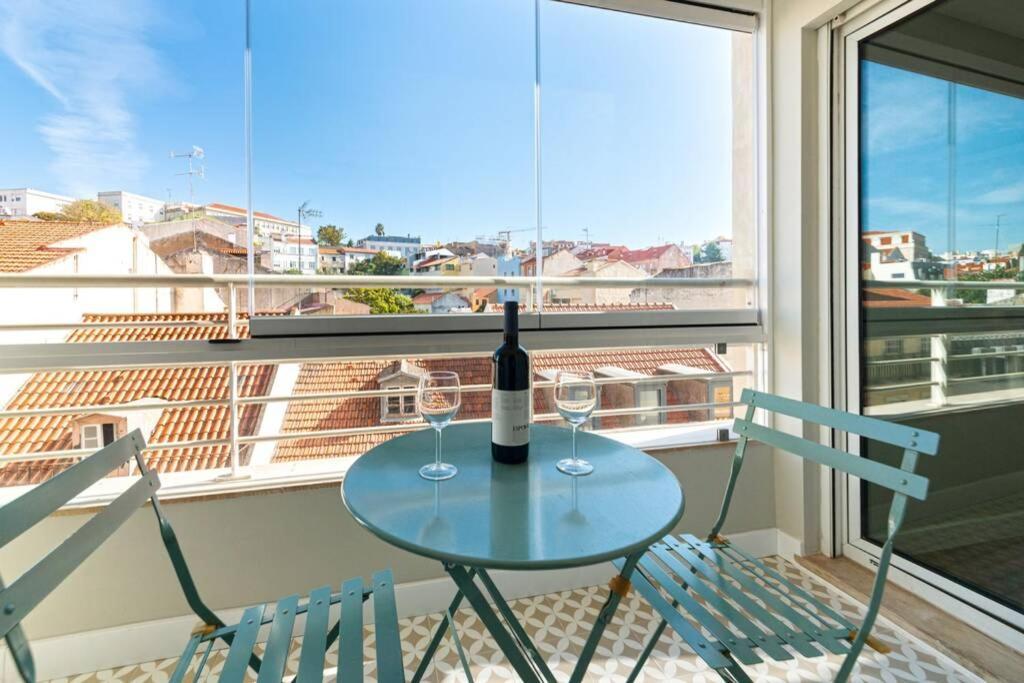Av. Da Liberdade Comfortable Apt With Balcony Lisboa Extérieur photo